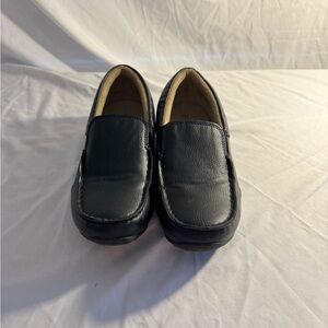Boys dress loafers- size 5